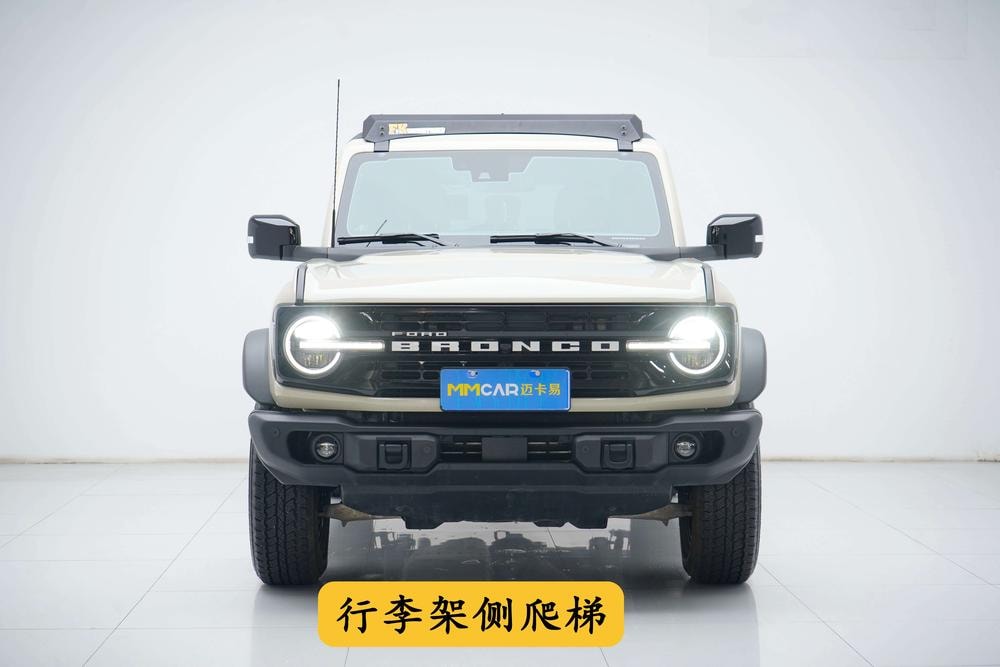 Ford Bronco 2024 — фото автомобиля 1