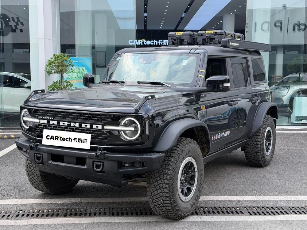 Ford Bronco 2024 — фото автомобиля