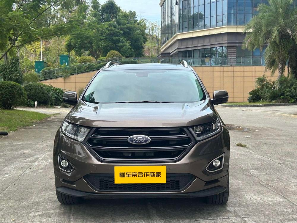 Ford Edge 2015 — фото автомобиля