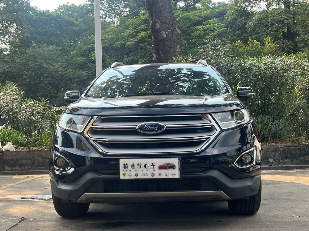 Ford Edge 2016 — фото автомобиля
