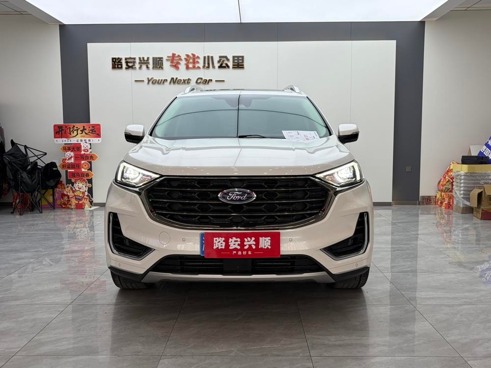 Ford Edge 2021 — фото автомобиля 1
