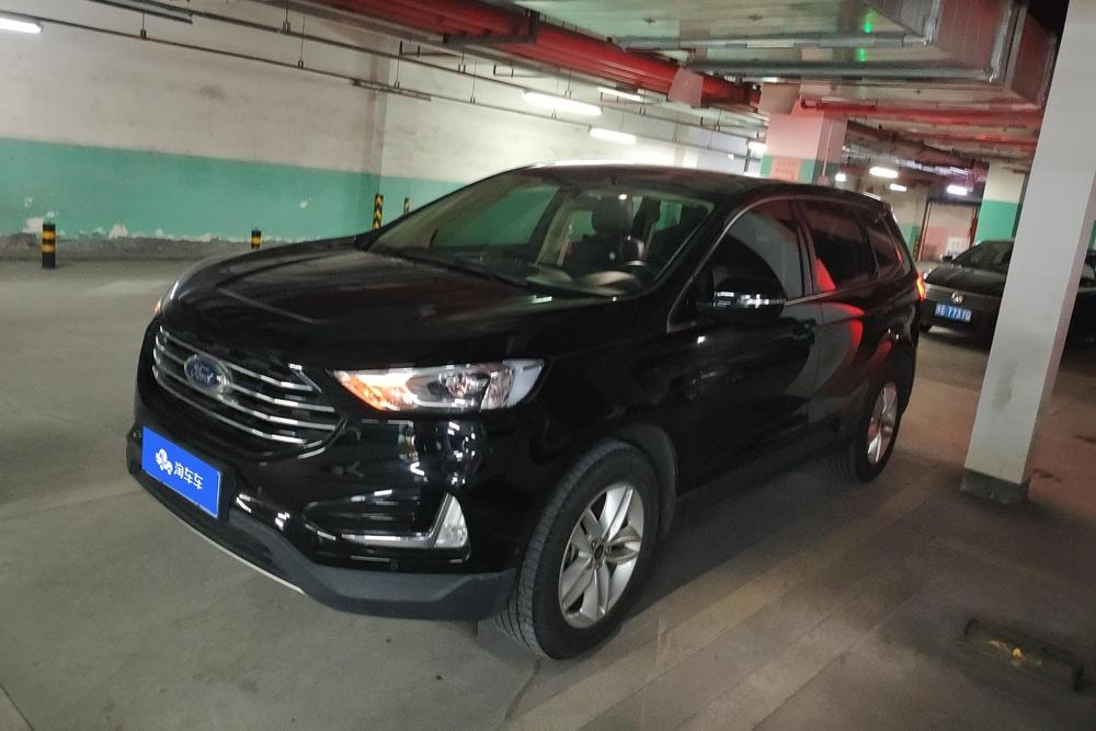 Ford Edge 2020 — фото автомобиля 1