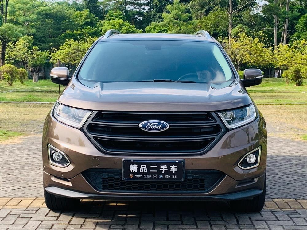 Ford Edge 2015 — фото автомобиля 1