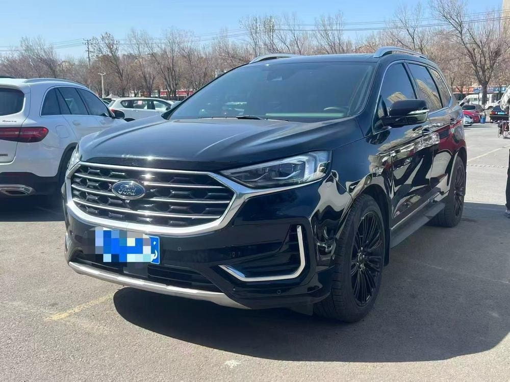 Ford Edge 2020 — фото автомобиля