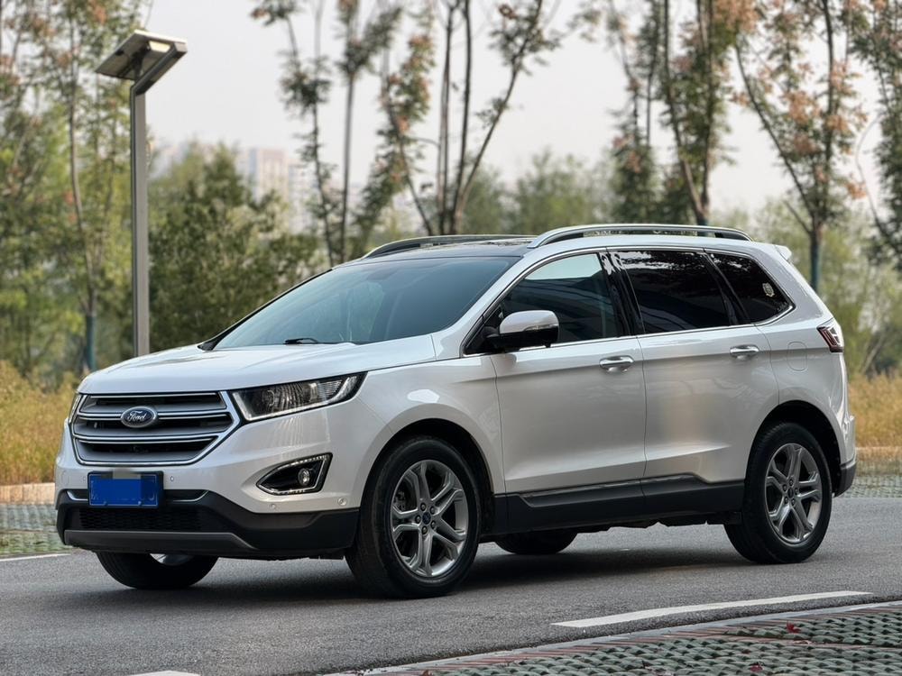 Ford Edge 2018 — фото автомобиля