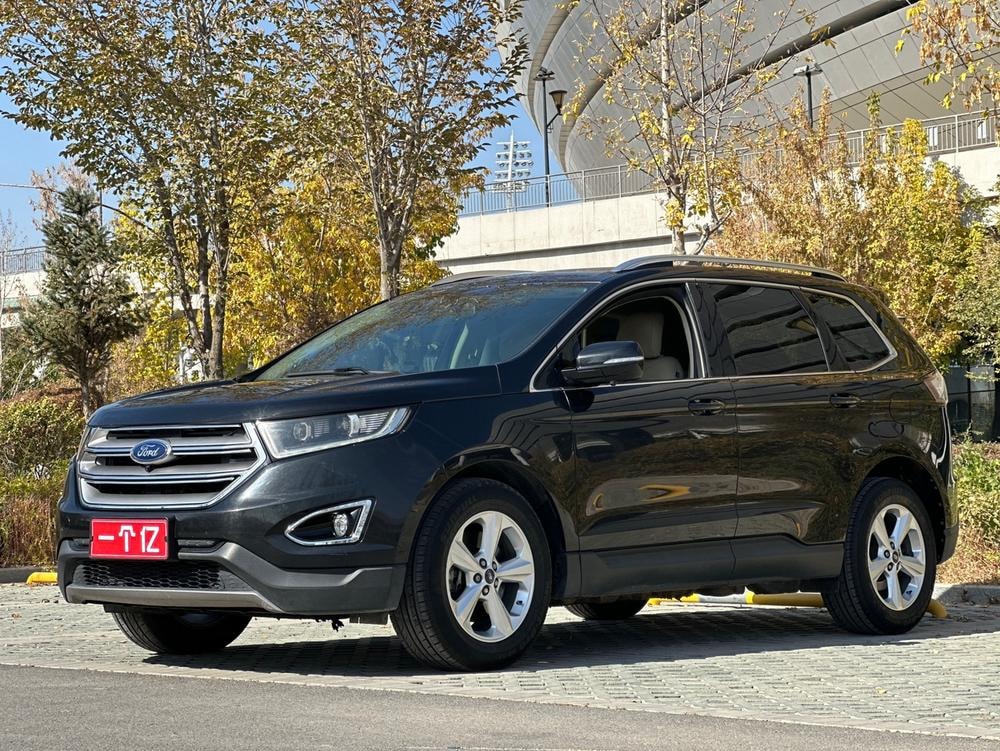 Ford Edge 2016 — фото автомобиля