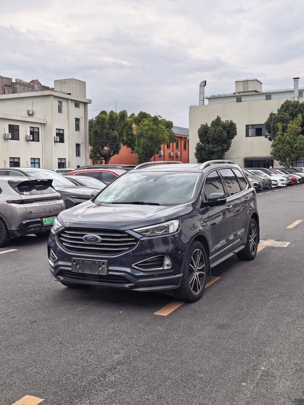 Ford Edge 2021 — фото автомобиля