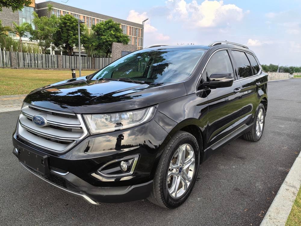 Ford Edge 2018 — фото автомобиля