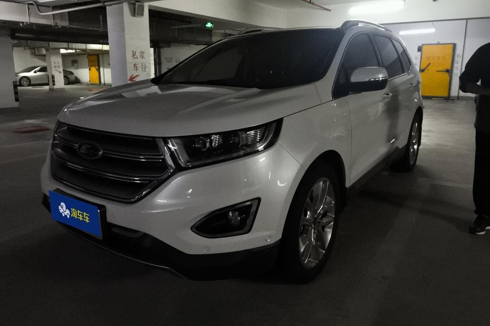 Ford Edge 2016 — фото автомобиля