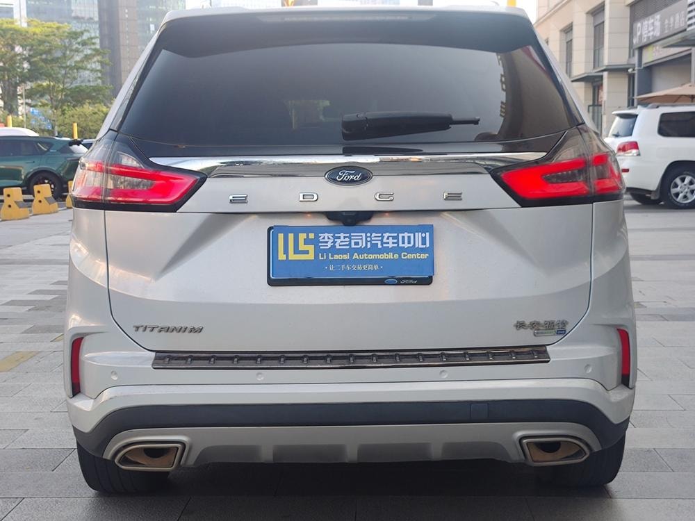 Ford Edge 2021 — фото автомобиля 1