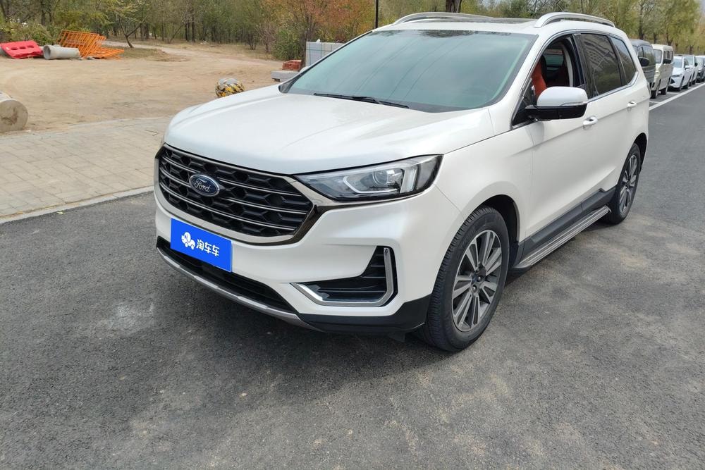 Ford Edge 2021 — фото автомобиля