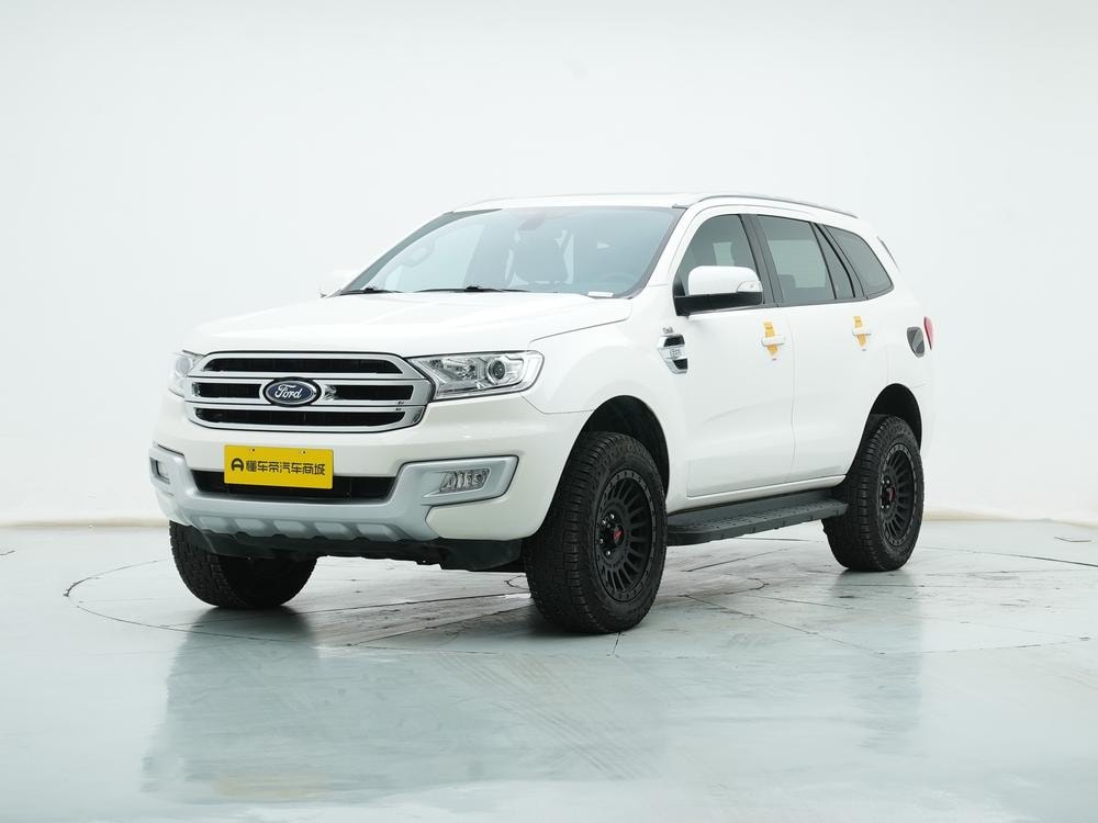 Ford Everest 2017 — фото автомобиля
