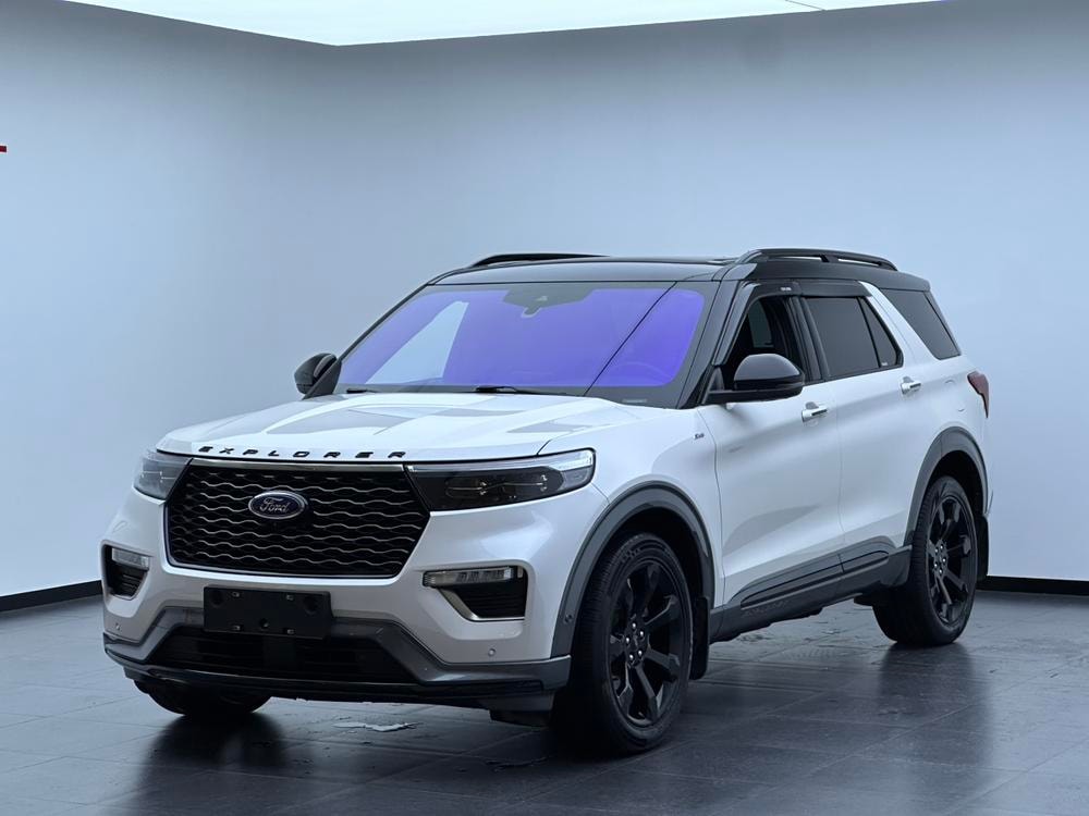 Ford Explorer 2020 — фото автомобиля