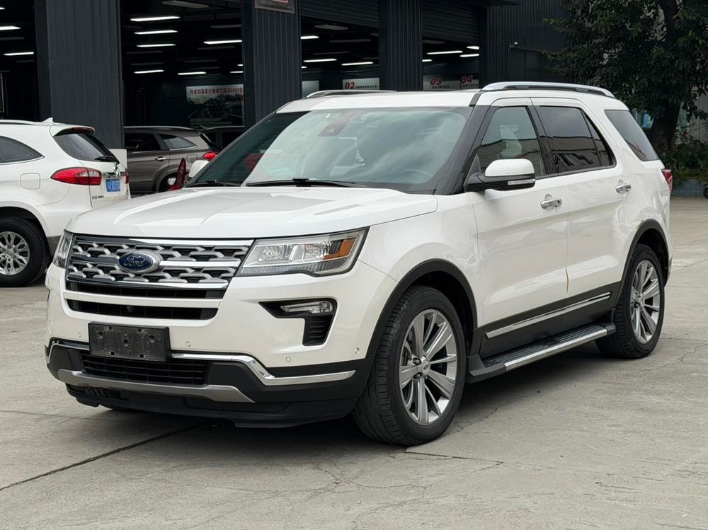Ford Explorer (Import) 2018 — фото автомобиля