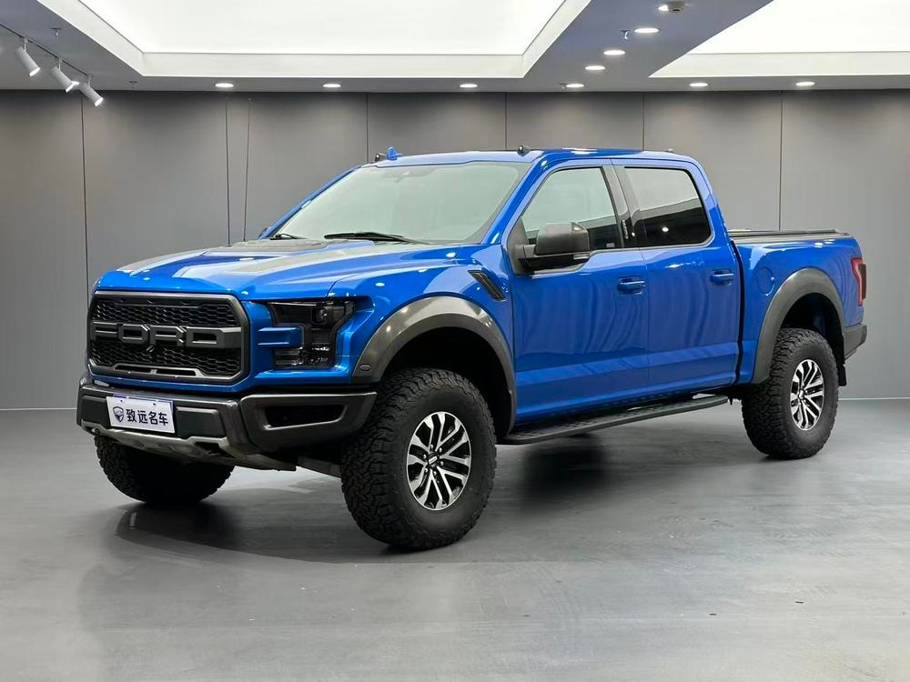 Ford F-150 Raptor 2019 — фото автомобиля