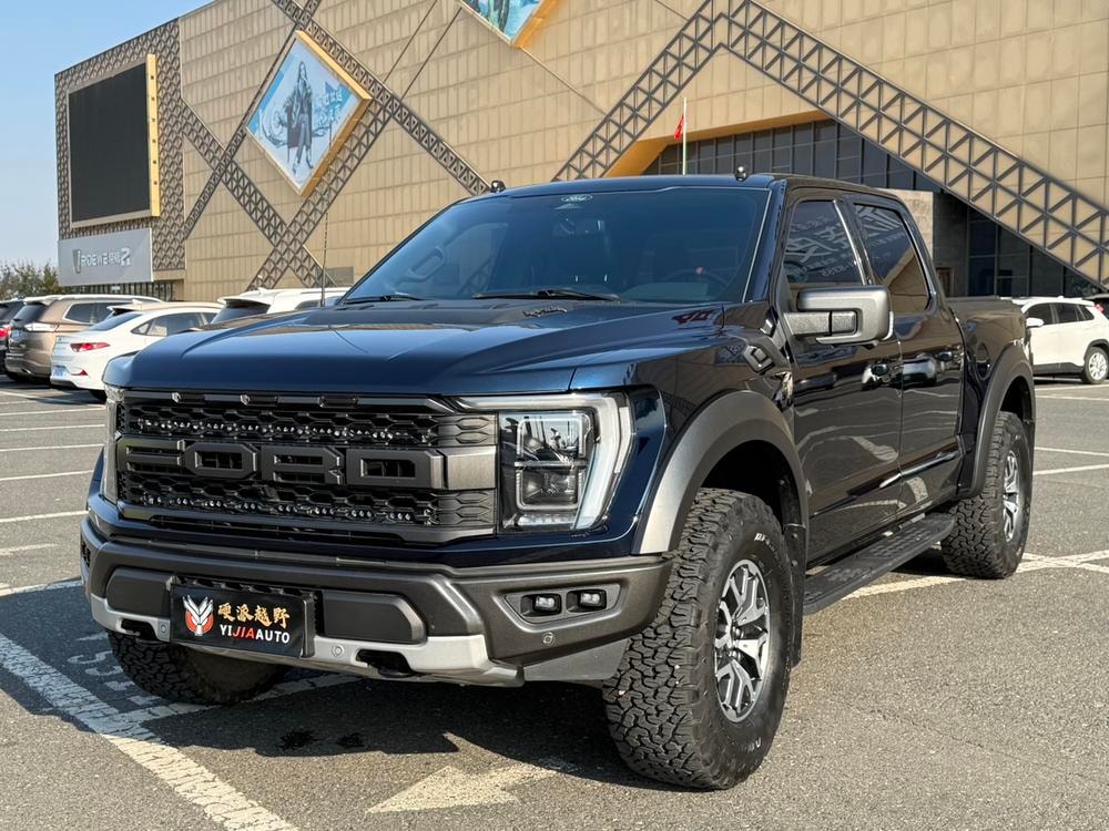 Ford F-150 Raptor 2023 — фото автомобиля