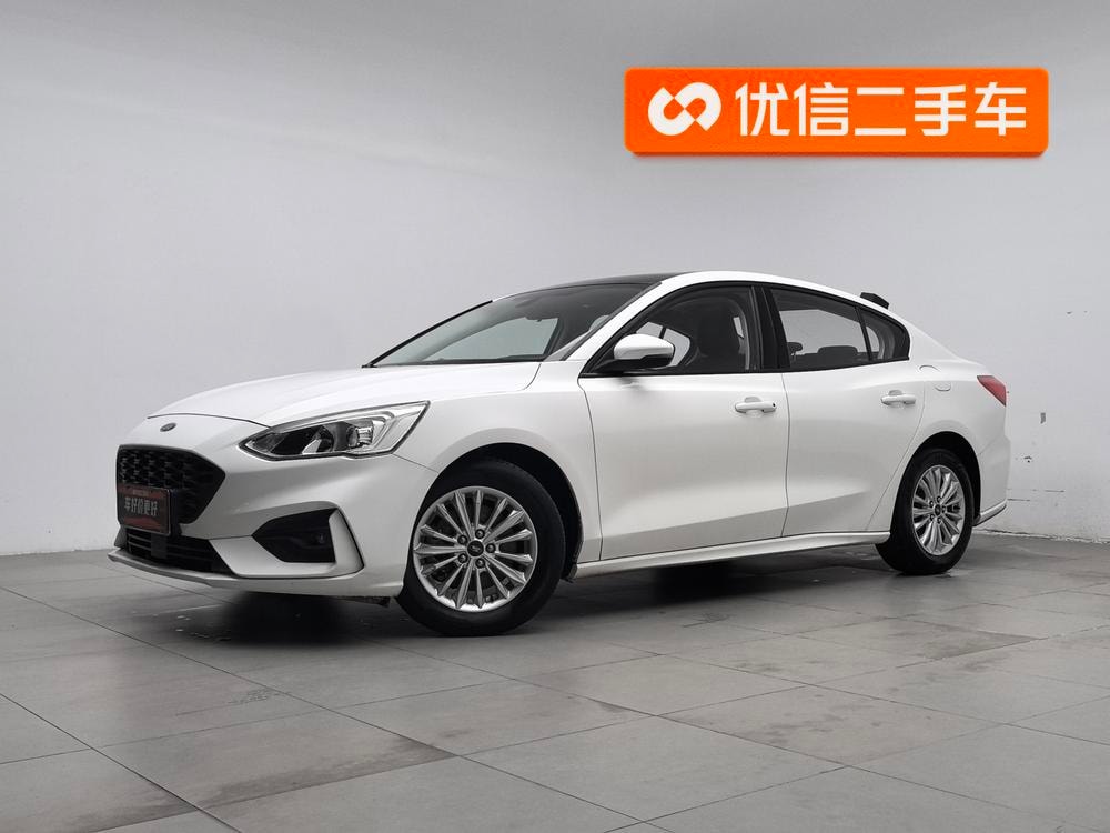 Ford Focus 2020 — фото автомобиля 1
