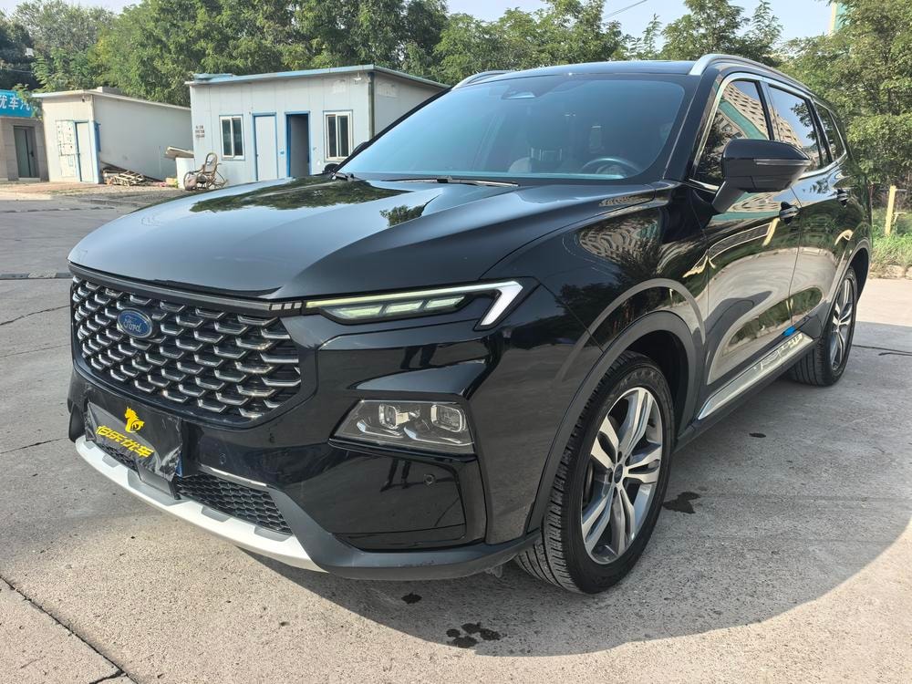 Ford Lingrui 2023 — фото автомобиля