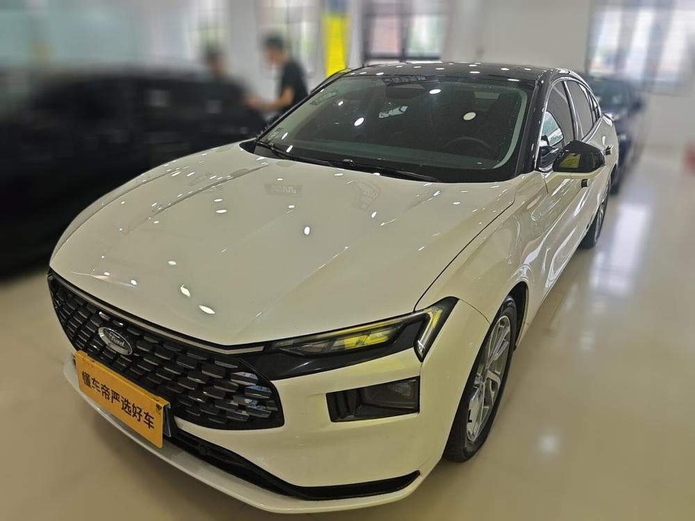 Ford Mondeo 2022 — фото автомобиля 1