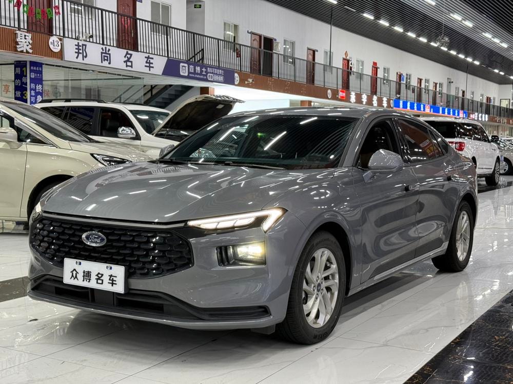 Ford Mondeo 2025 — фото автомобиля 1