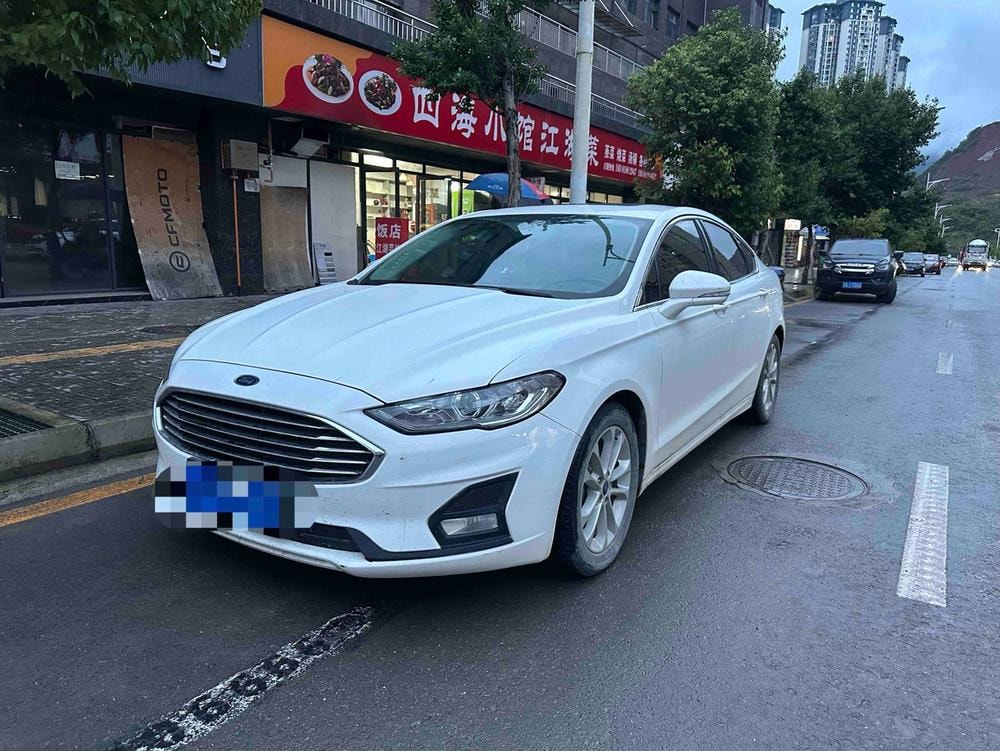 Ford Mondeo 2018 — фото автомобиля