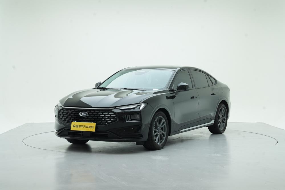 Ford Mondeo 2025 — фото автомобиля 1
