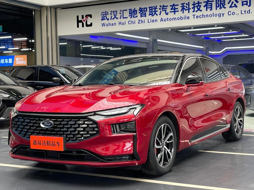 Ford Mondeo 2022 — фото автомобиля
