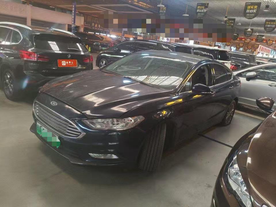 Ford Mondeo PHEV 2018 — фото автомобиля
