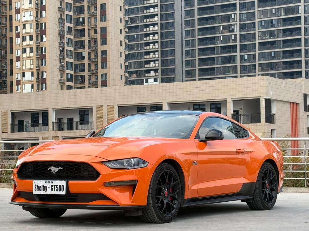 Ford Mustang 2020 — фото автомобиля 1