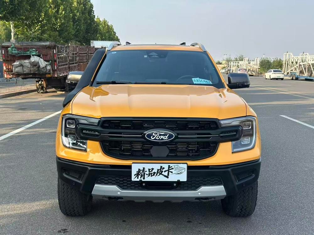Ford Ranger 2023 — фото автомобиля 1