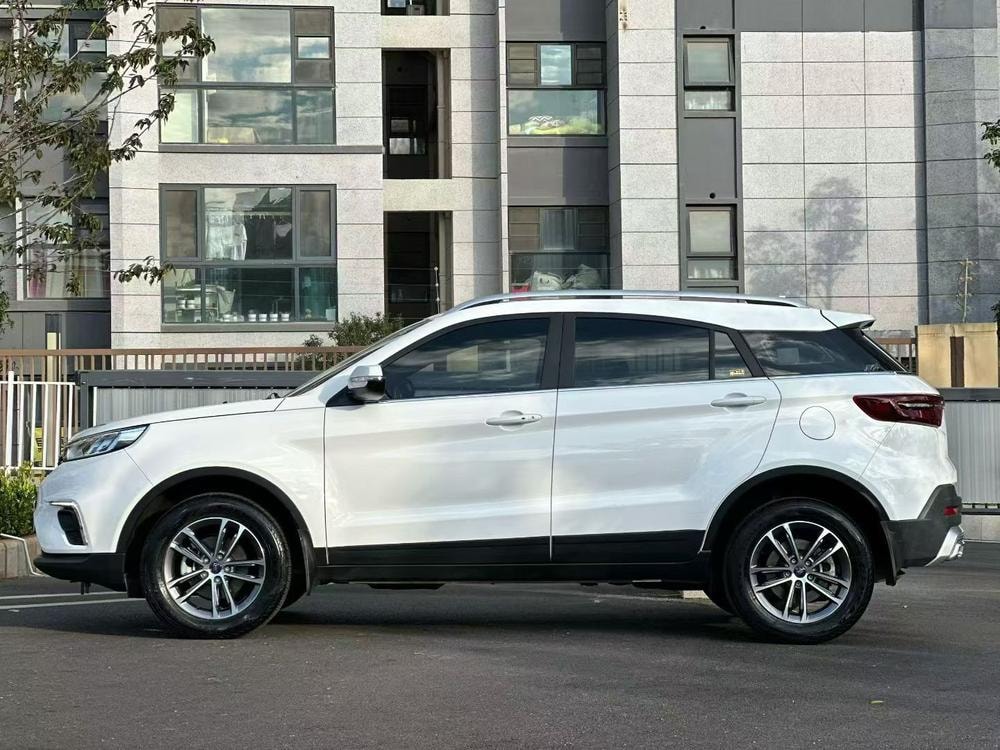Ford Territory 2021 — фото автомобиля