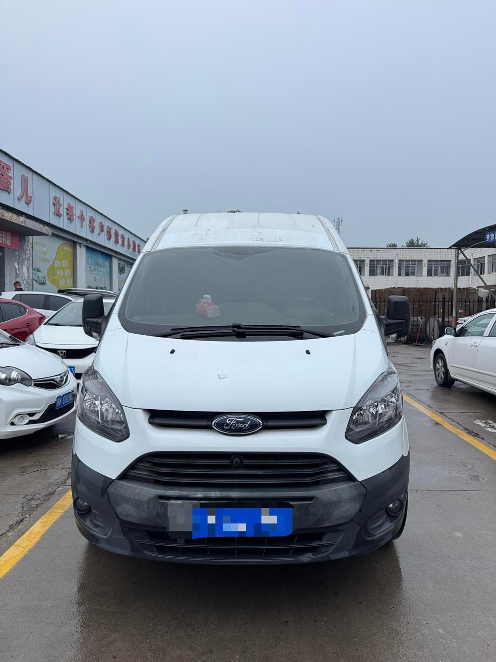 Ford Transit 2020 — фото автомобиля
