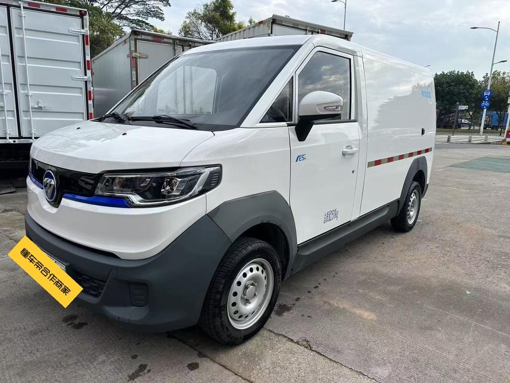 Foton Jingling Zhilan 2022 — фото автомобиля
