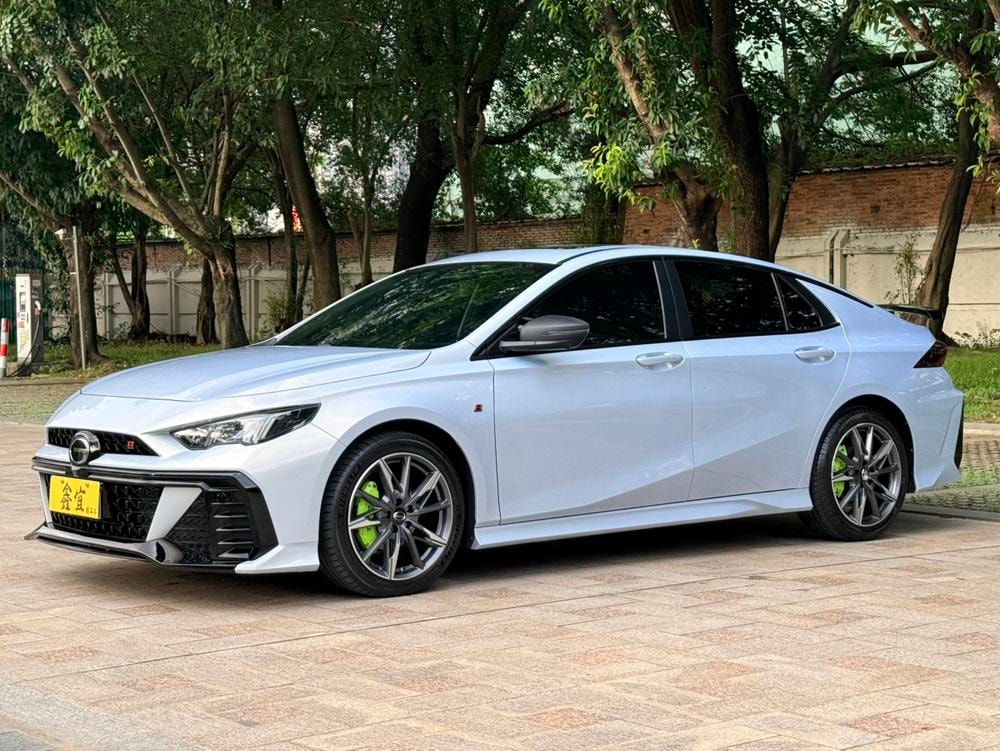 GAC Trumpchi Empow 2024 — фото автомобиля 1