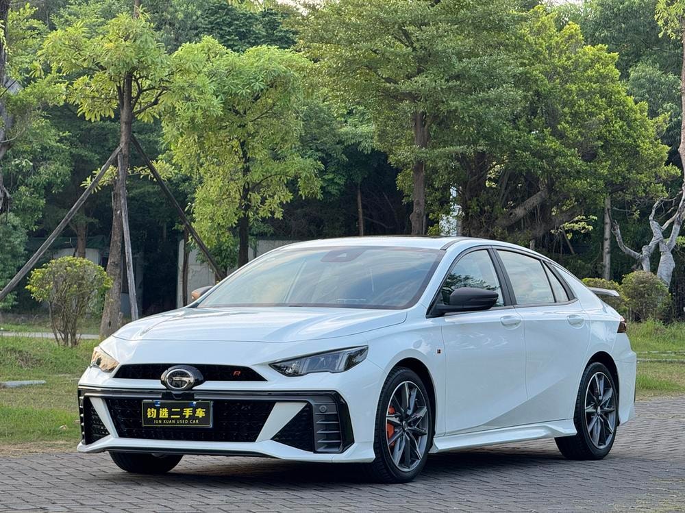 GAC Trumpchi Empow 2023 — фото автомобиля 1