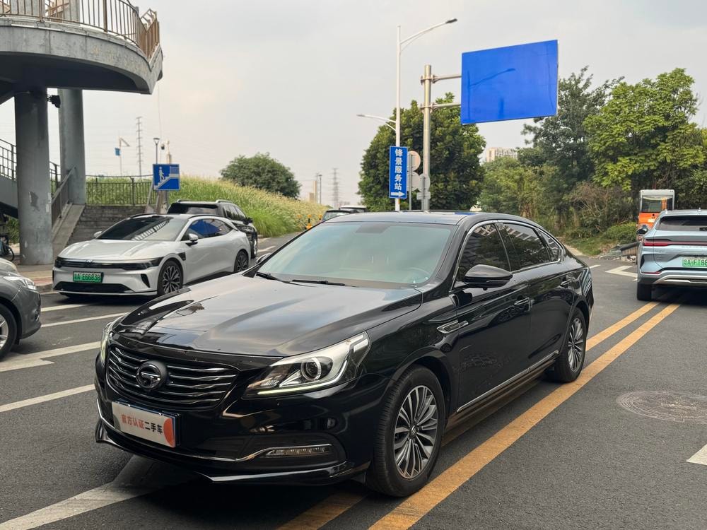 GAC Trumpchi Trumpchi GA8 2017 — фото автомобиля 1