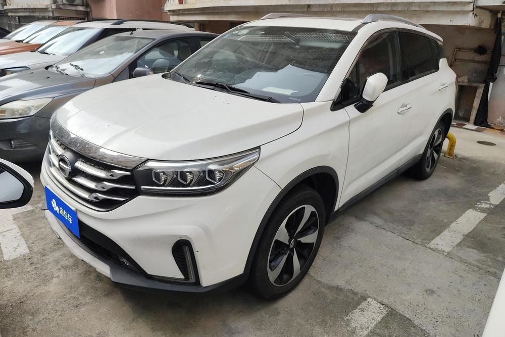 GAC Trumpchi Trumpchi GS4 2018 — фото автомобиля
