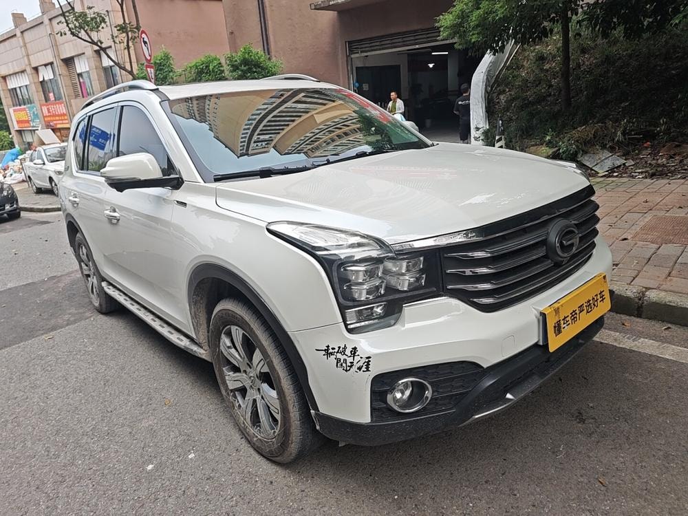 GAC Trumpchi Trumpchi GS7 2017 — фото автомобиля 1