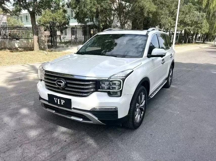 GAC Trumpchi Trumpchi GS8 2017 — фото автомобиля
