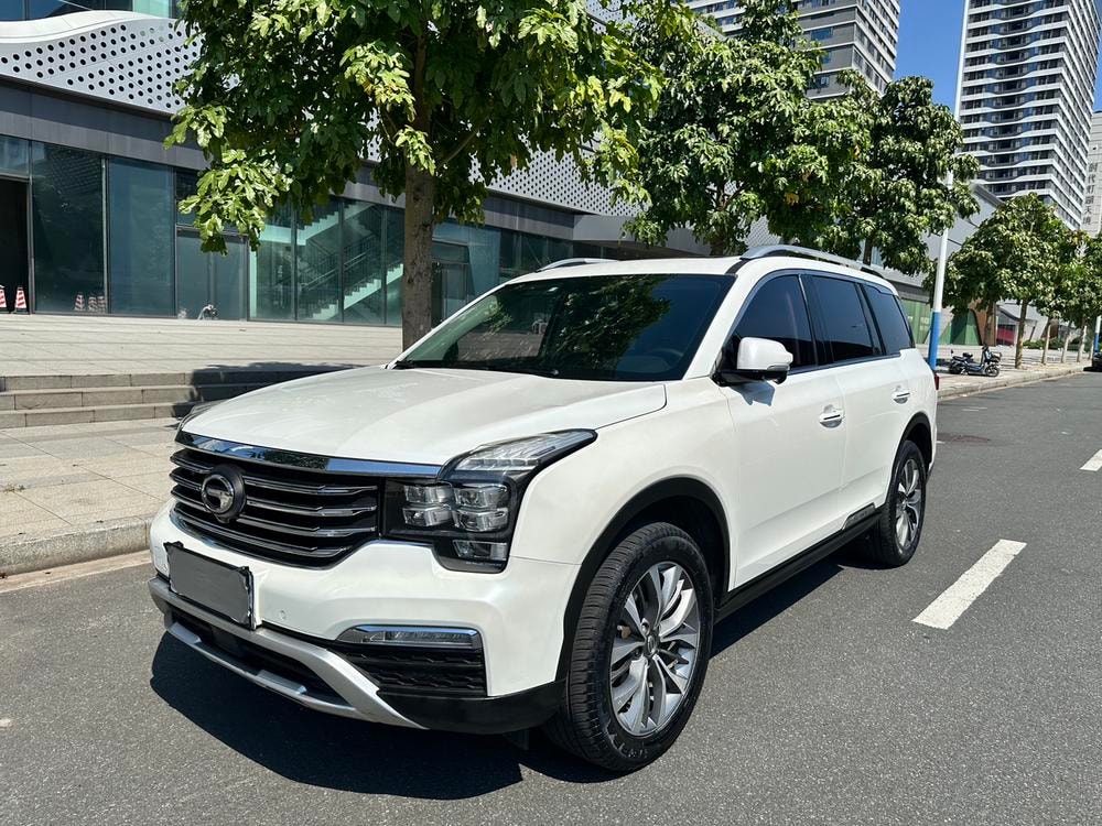 GAC Trumpchi Trumpchi GS8 2017 — фото автомобиля 1