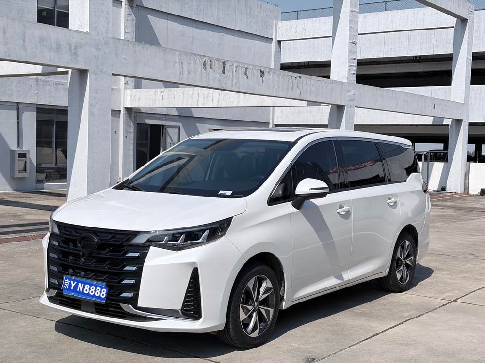 GAC Trumpchi Trumpchi M6 2023 — фото автомобиля