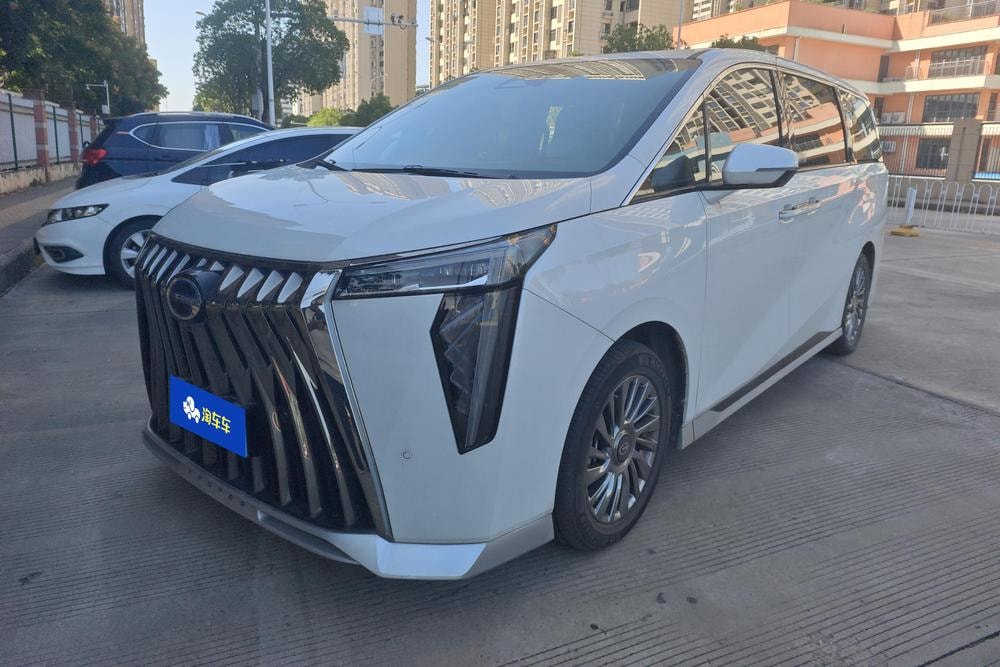 GAC Trumpchi Trumpchi M8 2023 — фото автомобиля