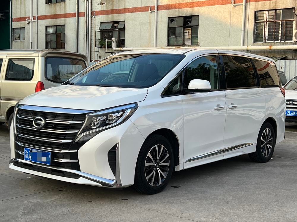 GAC Trumpchi Trumpchi M8 2021 — фото автомобиля 1