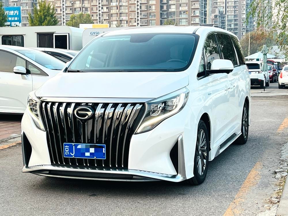 GAC Trumpchi Trumpchi M8 2021 — фото автомобиля