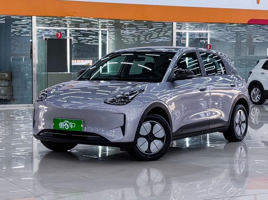 Galaxy Xingyuan 2026 — фото автомобиля 1