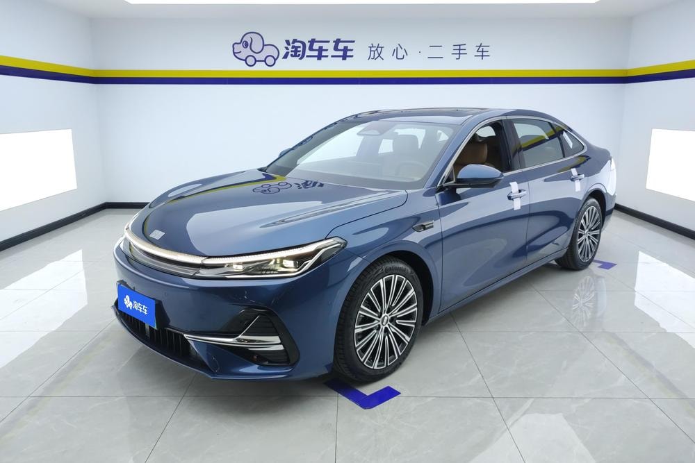 Galaxy 银河A7 EM 2025 — фото автомобиля 1