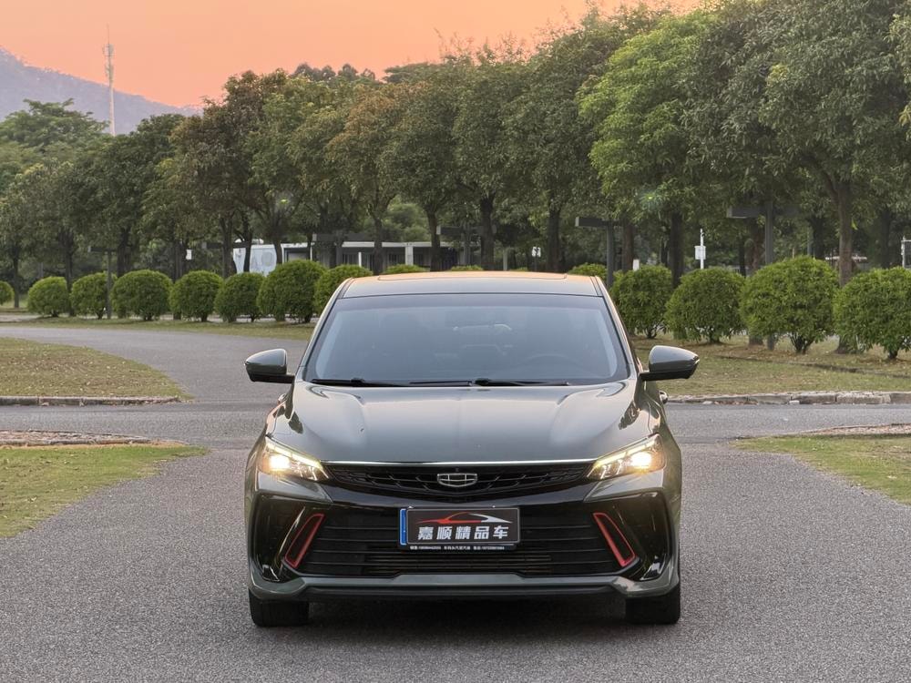 Geely Binrui 2022 — фото автомобиля 1