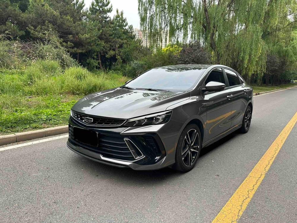 Geely Binrui 2022 — фото автомобиля 1