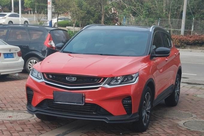 Geely Binyue 2021 — фото автомобиля