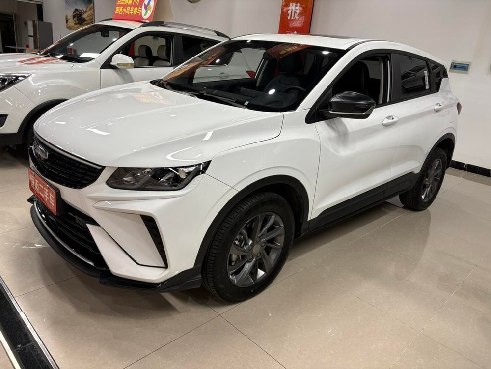 Geely Binyue 2025 — фото автомобиля 1